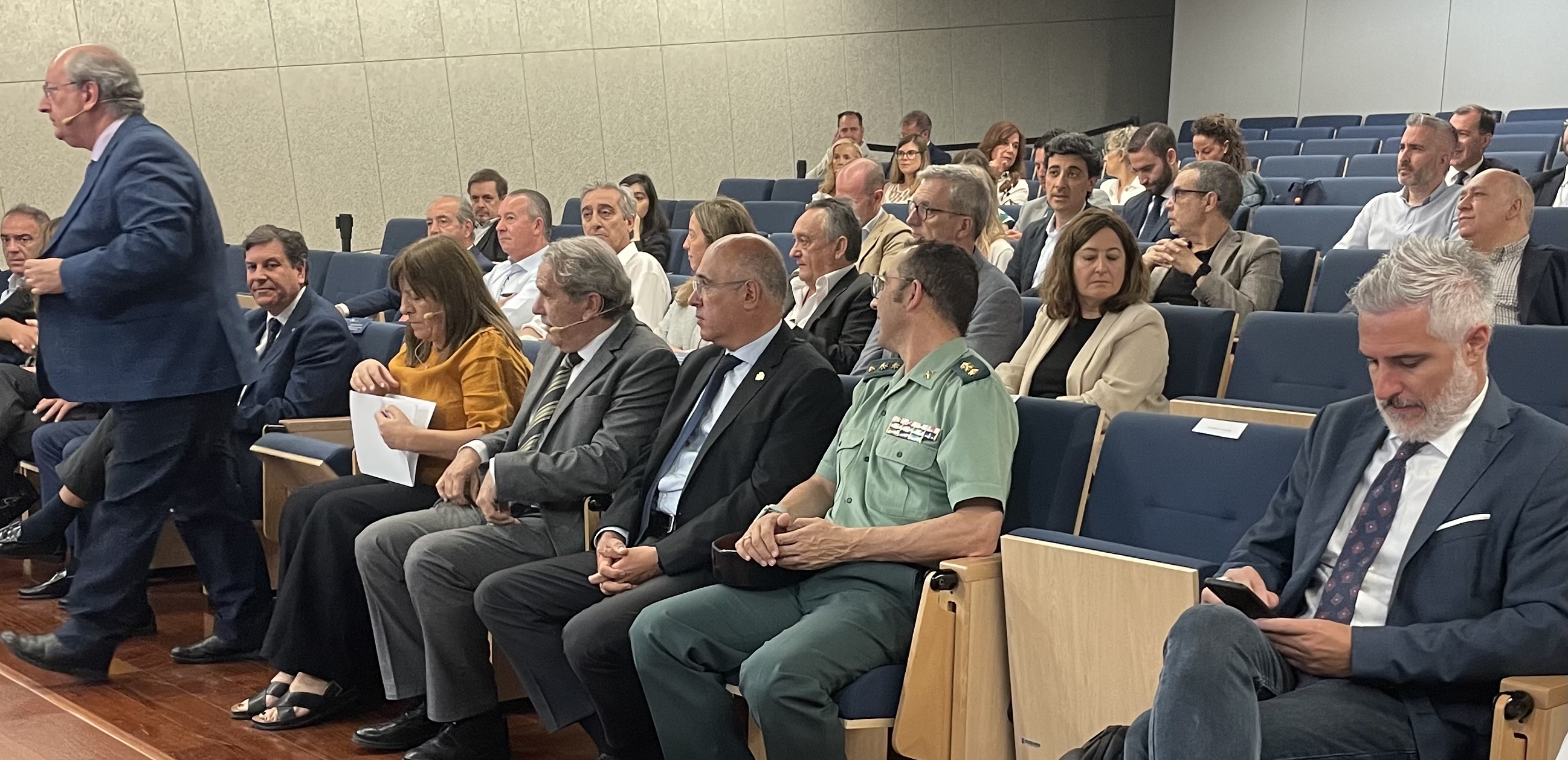Melero y Gracia, entre los asistentes al Foro