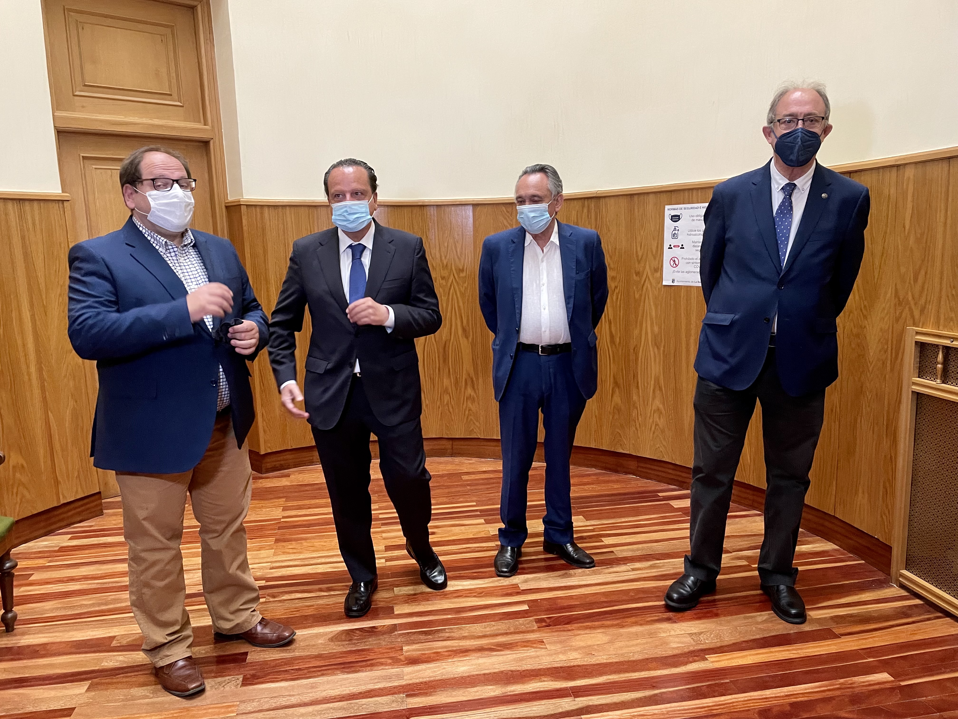 Recepción del alcalde a Pleno del Consejo