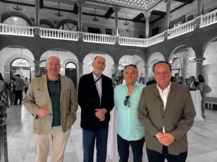 El presidente con el consejero Melero y Antonio Arias, organizador de la jornada