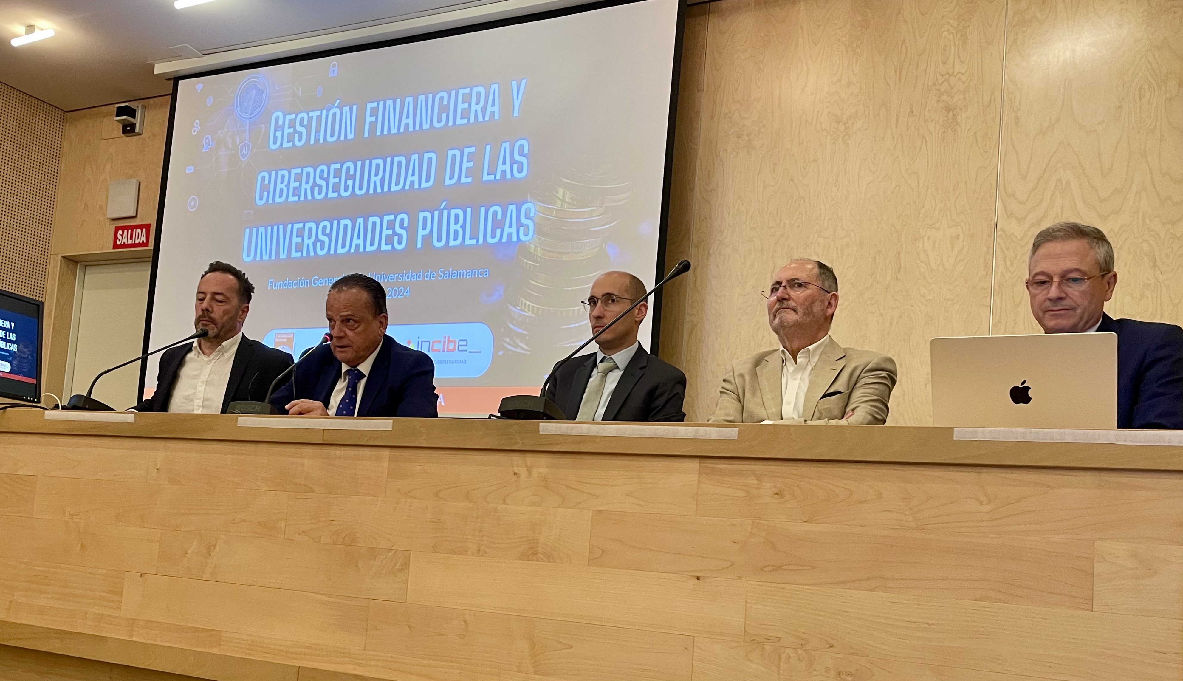 Un momento del acto de apertura