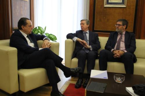 Amilivia, Peña y López