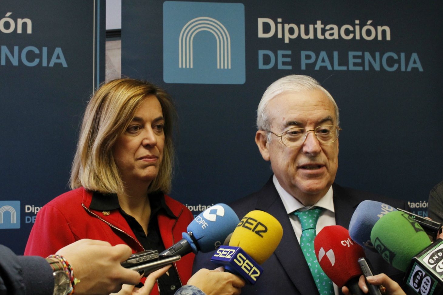 Ángeles Armisén y Jesús Encabo