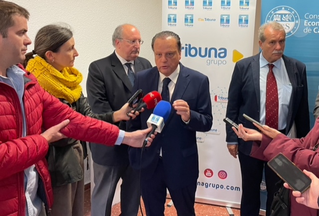 El presidente atiene a los periodistas en una jornada celebrada el año pasado en Ávila