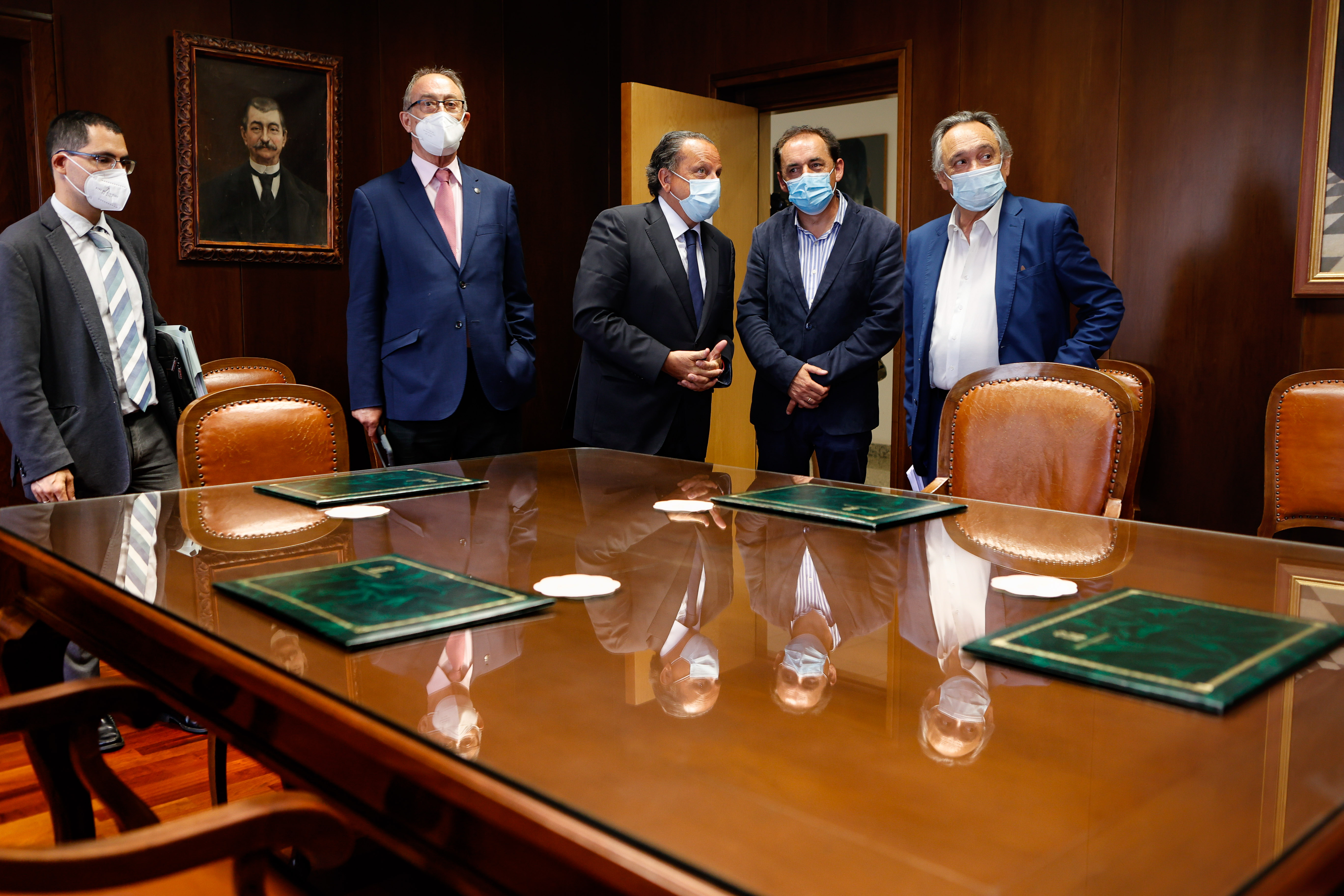 El pleno del Consejo con el presidente de la Diputación de Soria