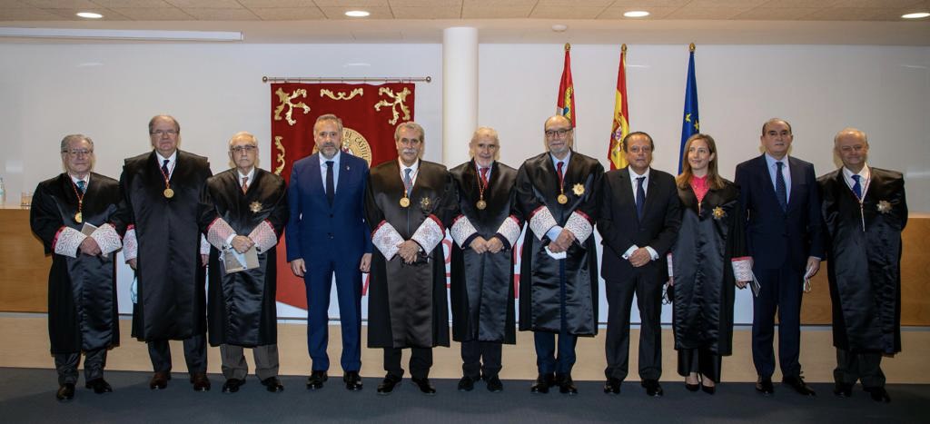 Foto de grupo al término de la sesión