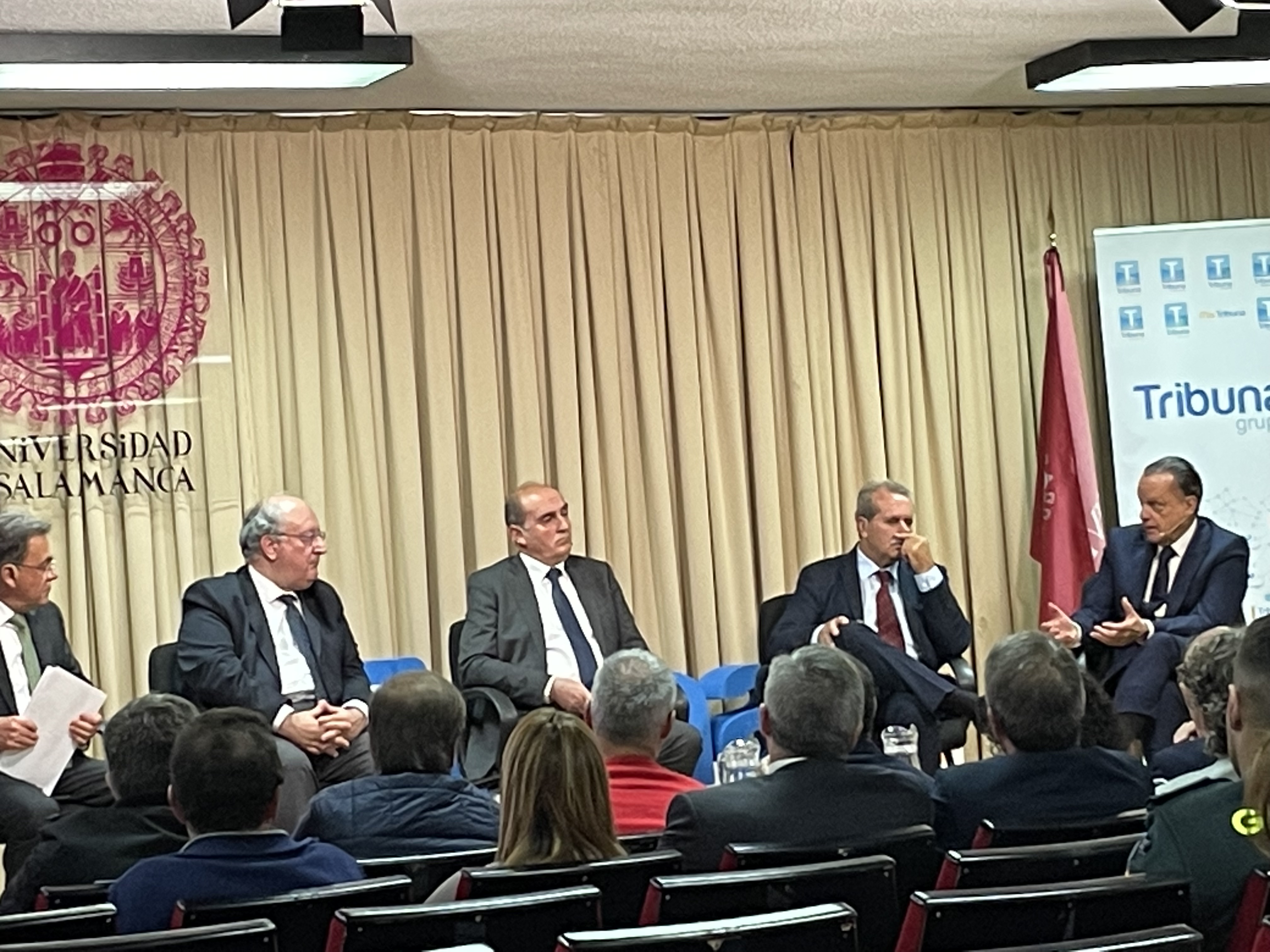 Imagen del debate en Ávila