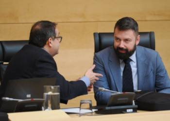 Otros dos integrantes de la Comisión