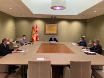 Pleno de aprobación, en las Cortes