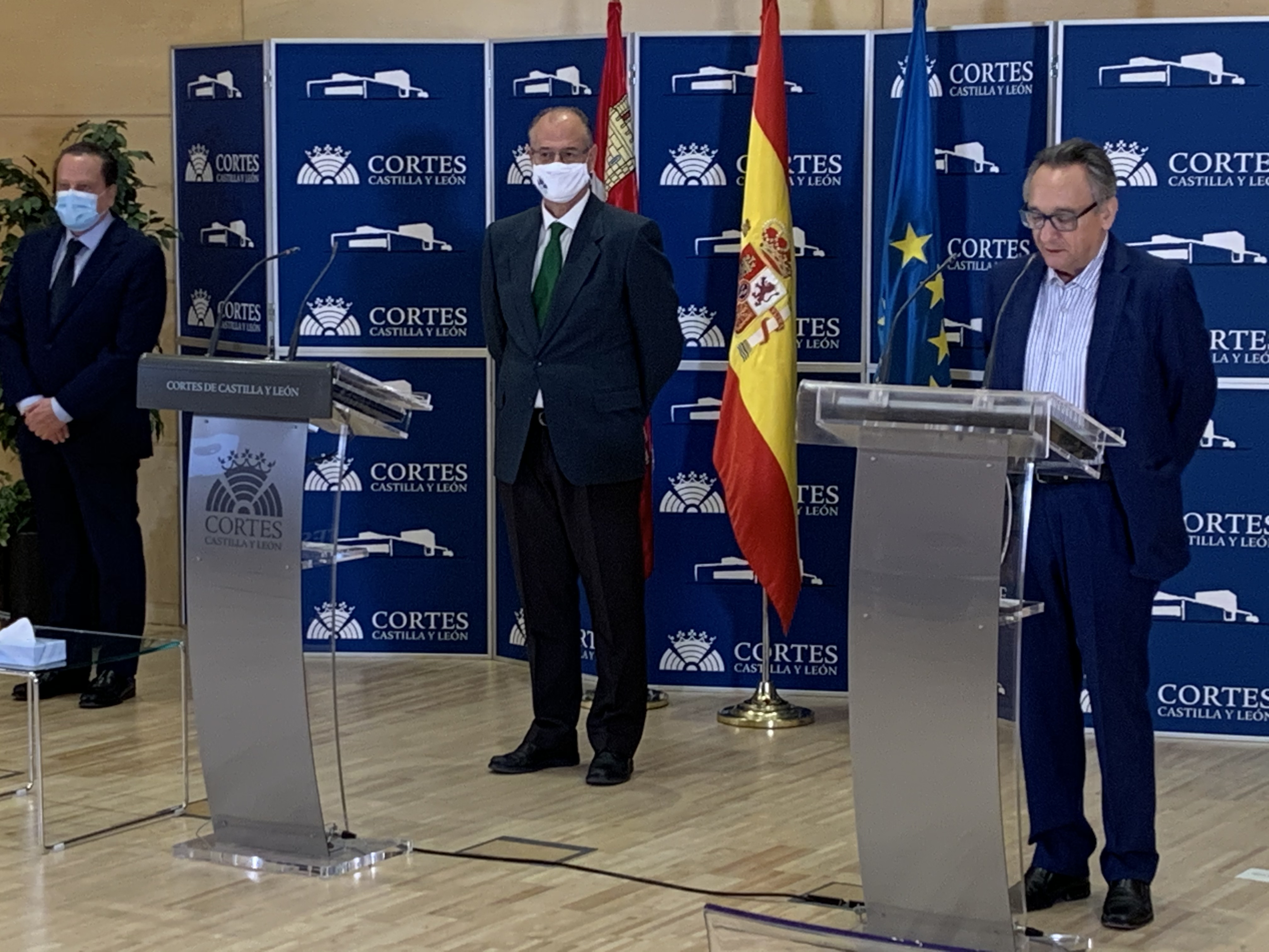Imagen de la puesta de largo del documento