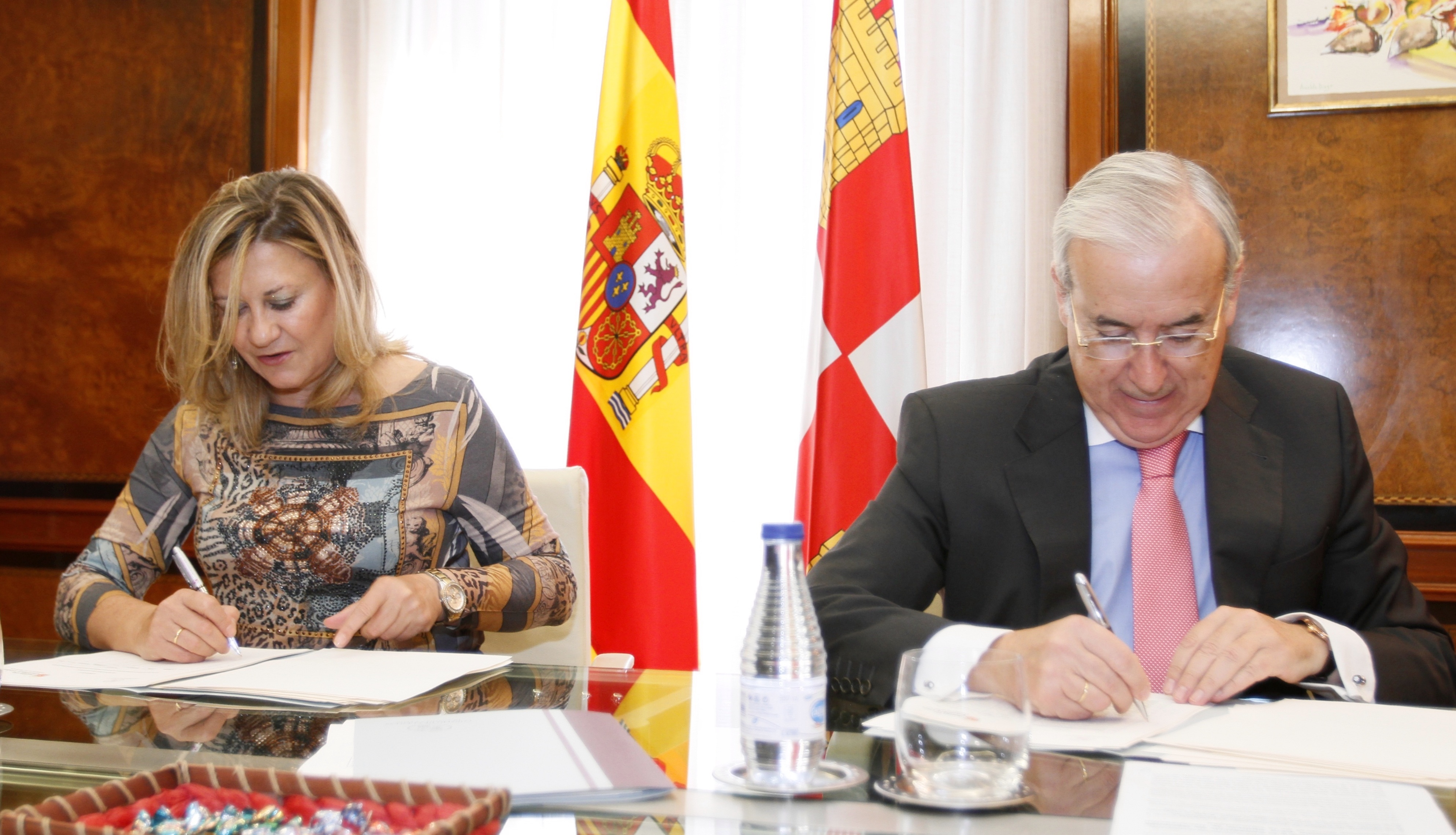 Firma del convenio de colaboración