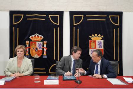 Chicano, el presidente de la Junta y Amilivia