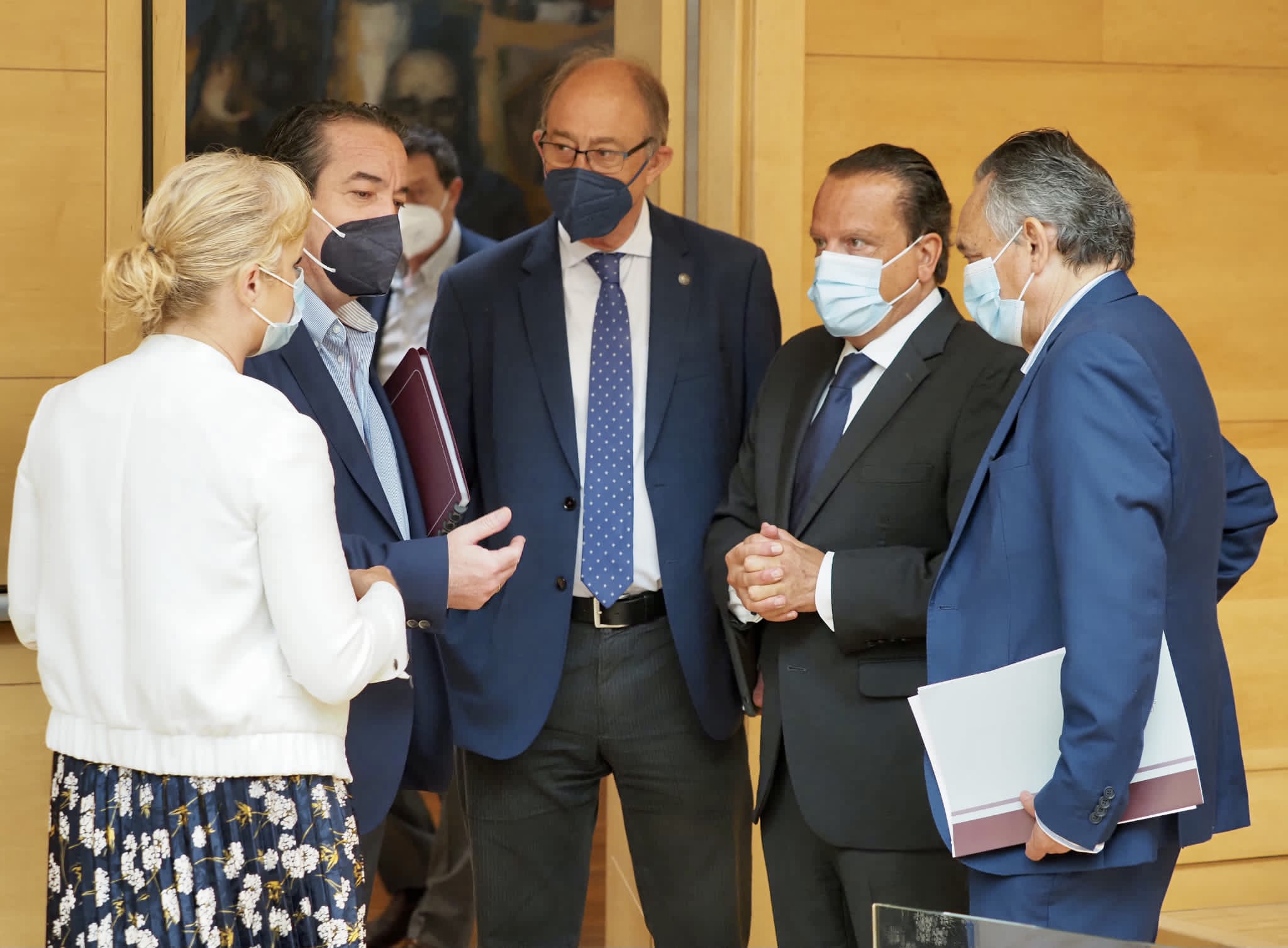 Imagen momentos antes del inicio de la Comisión