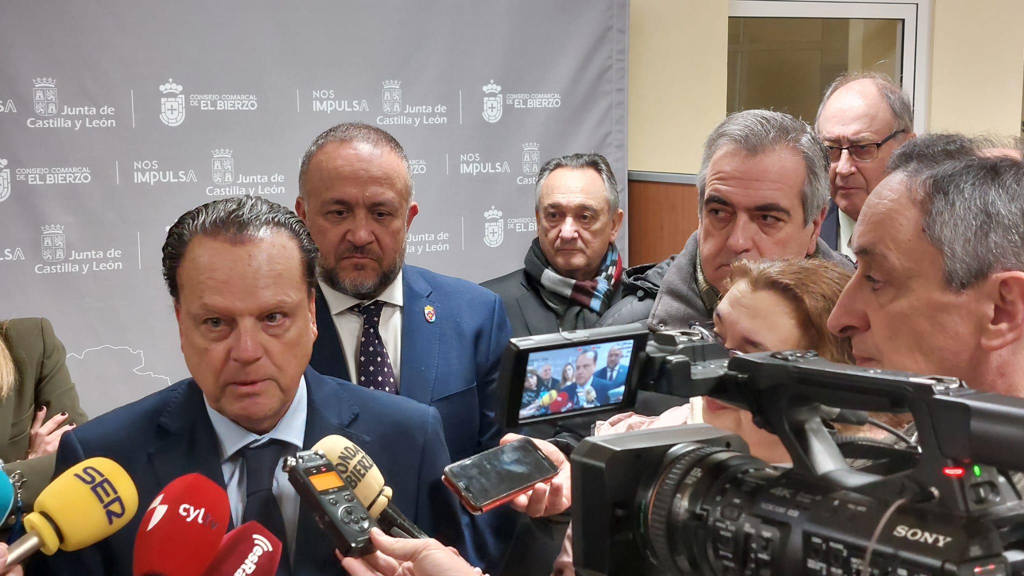 Atención a los periodistas en el Consejo Comarcal