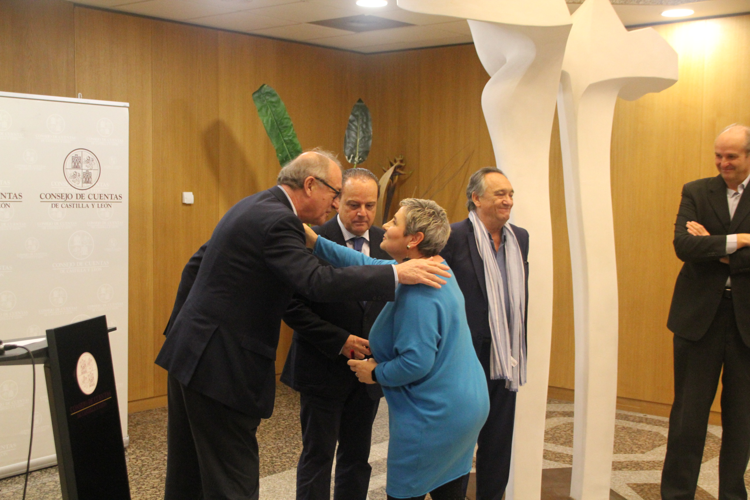 Mariola Pelaz recibe su distinción