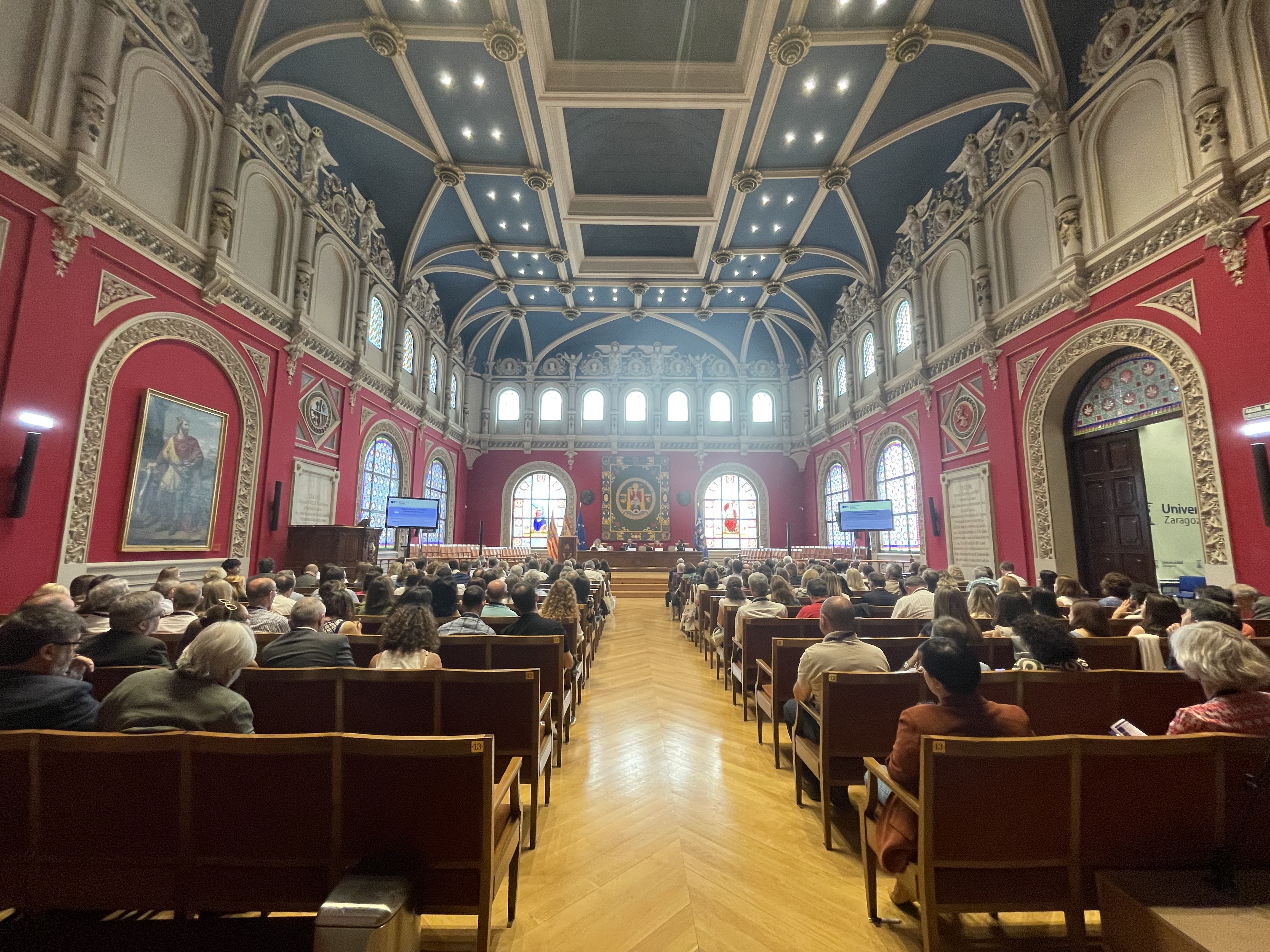 El Paraninfo de la Universidad de Zaragoza acogió los debates