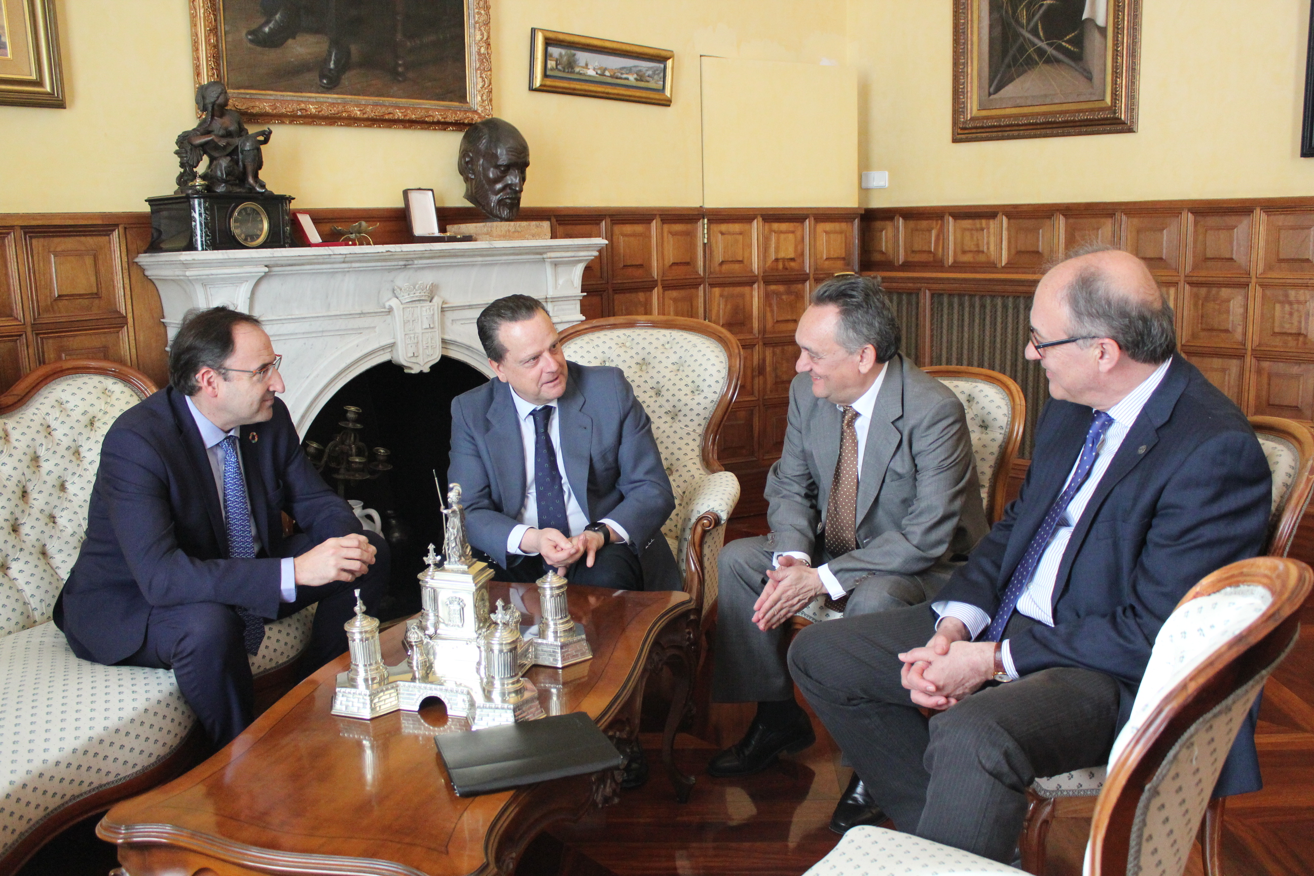 Reunión en el Ayuntamiento de Palencia
