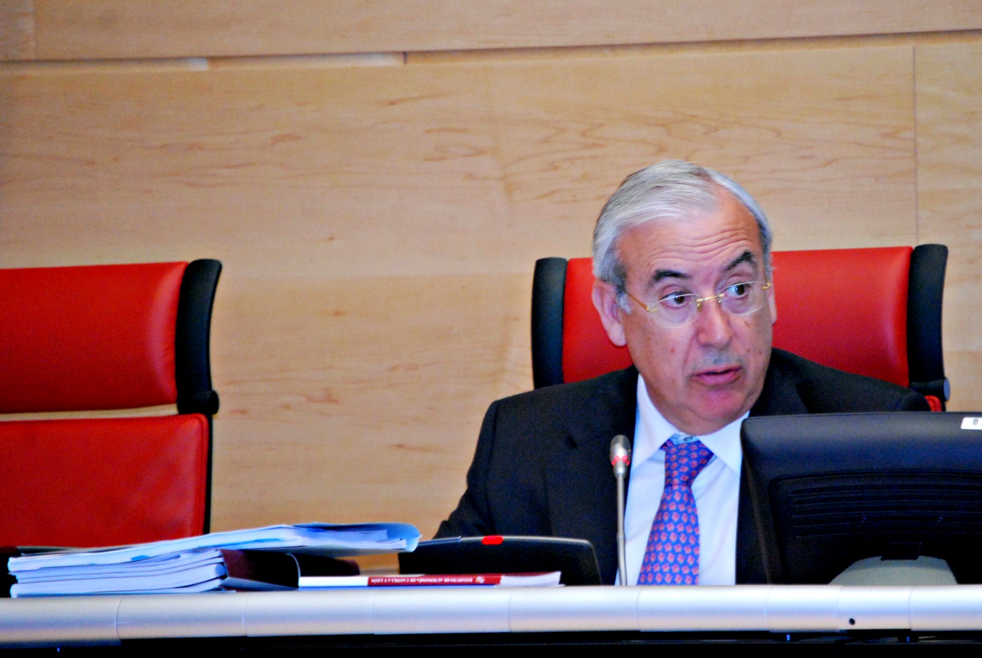 Encabo durante la comparecencia