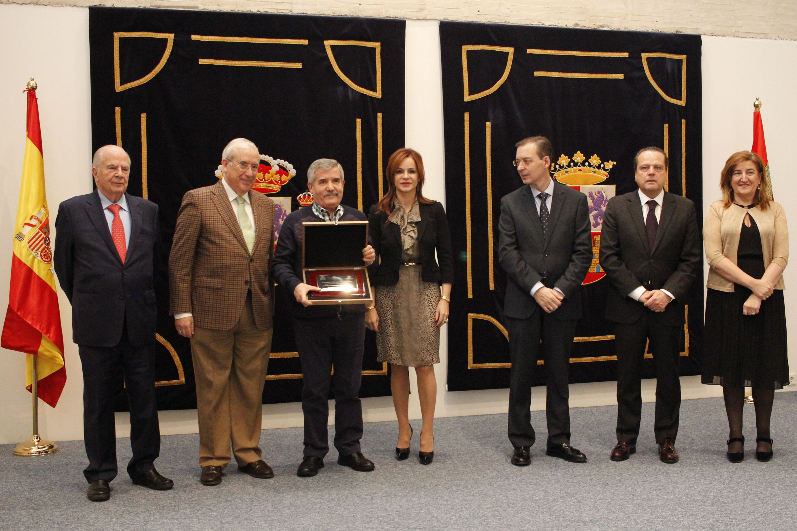Entrega de distinción a Abilio García