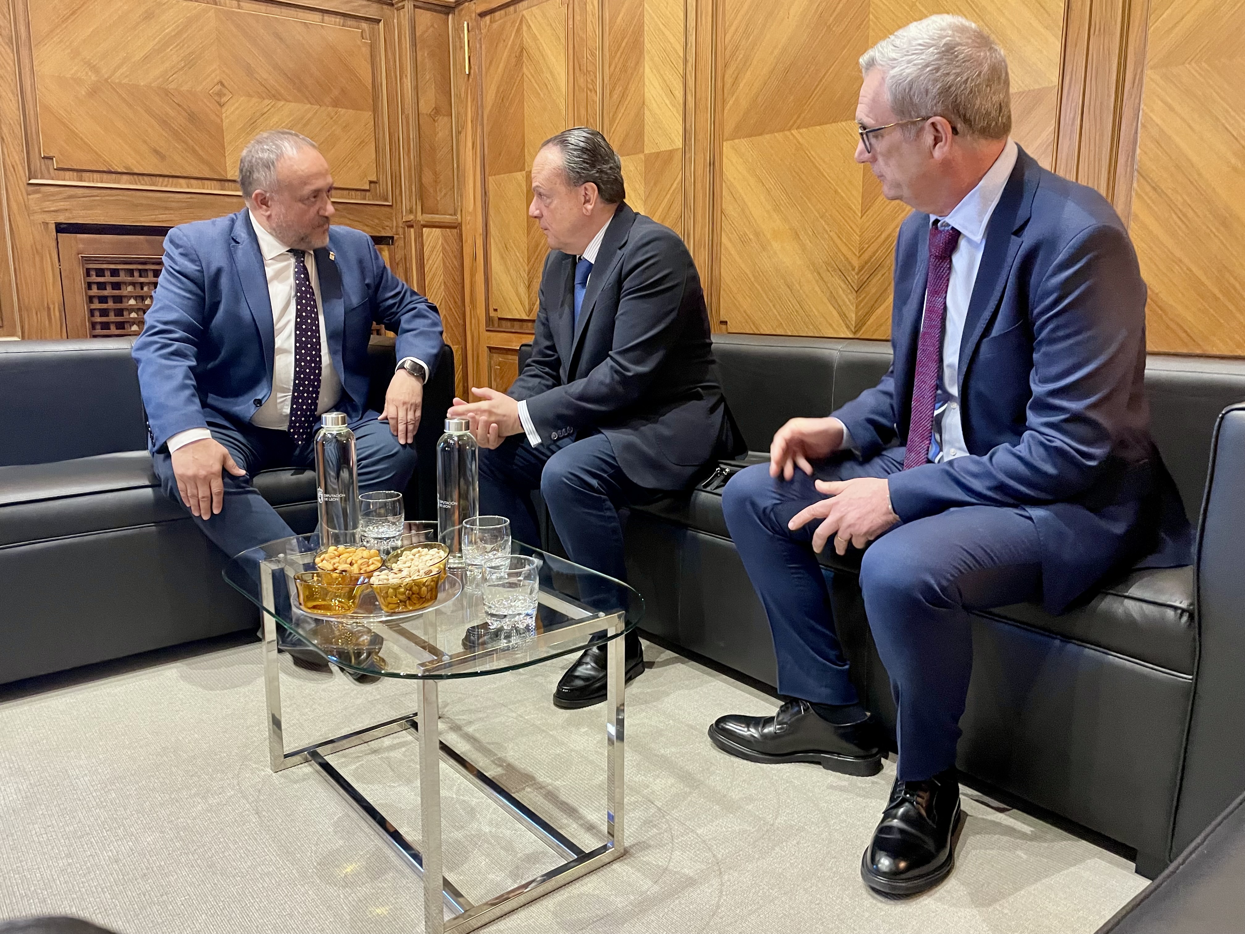 Un instante de la reunión